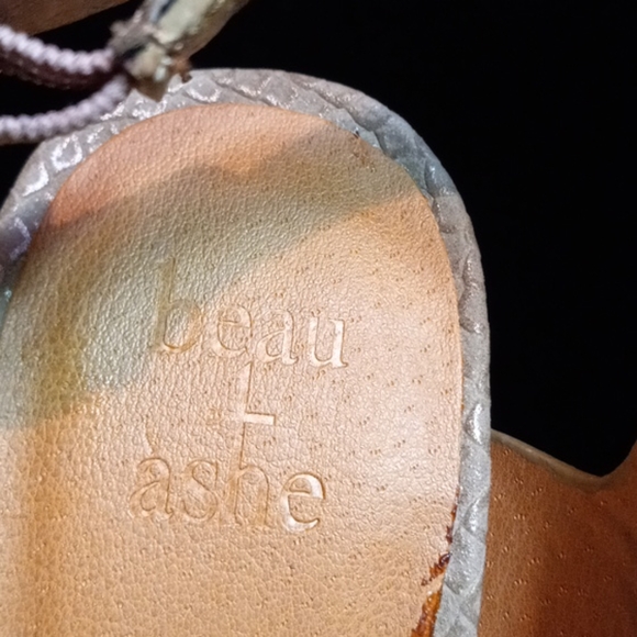 Beau & Ashe - Picture 5 of 5